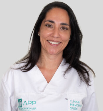 Dra Dulce Gouveia Médica dentista na Clínica Previdência Saúde